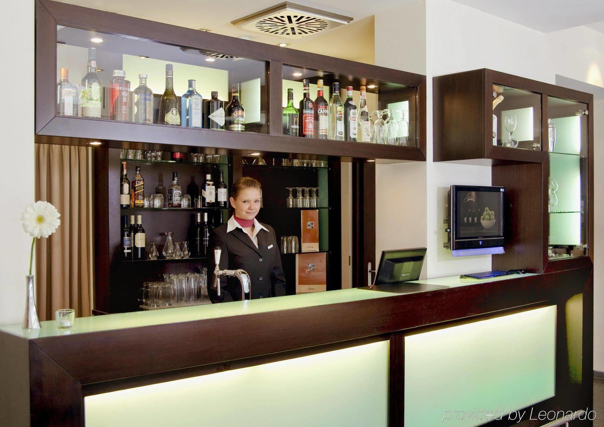 Stay2Night Bs Zurych Restauracja zdjęcie